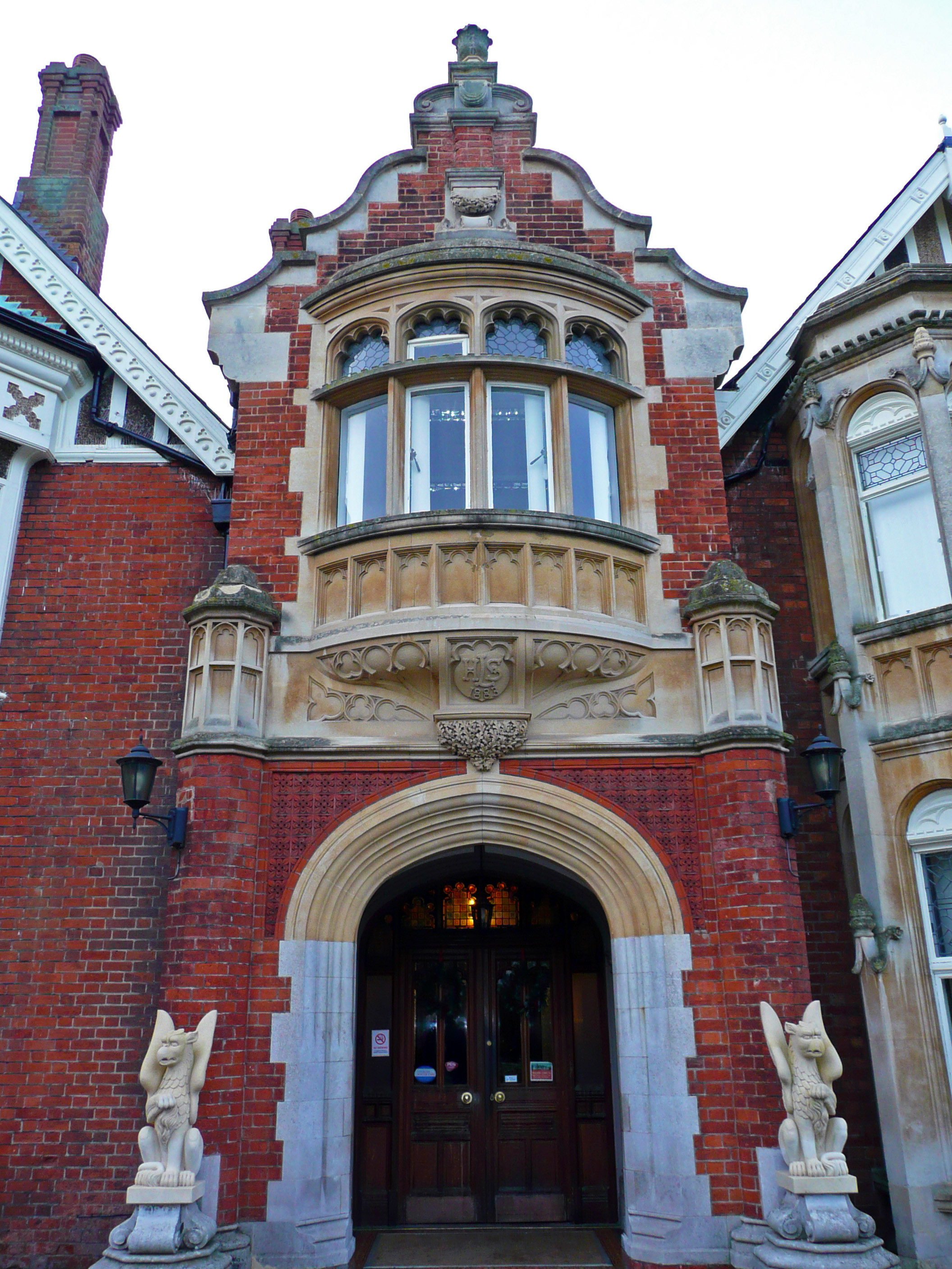 Image of entrance to Bletchley Park