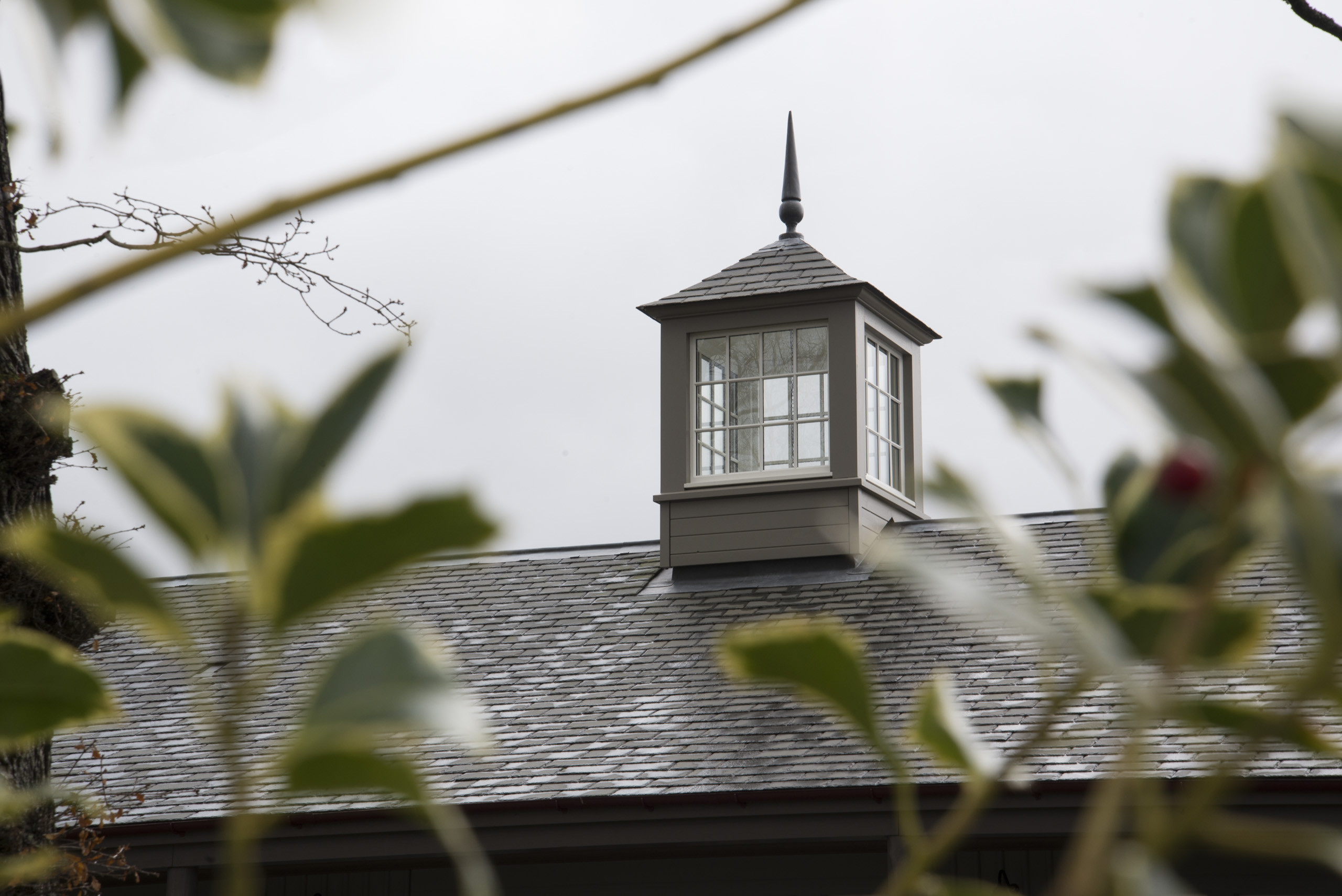 Image of the roof of a house