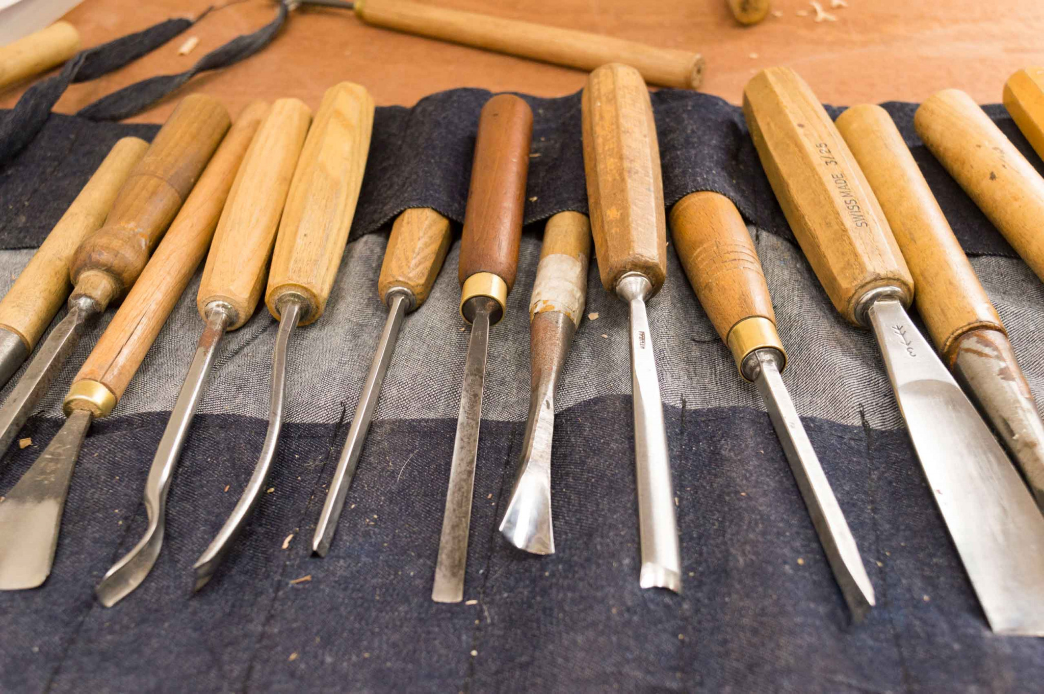 An image of carving tools