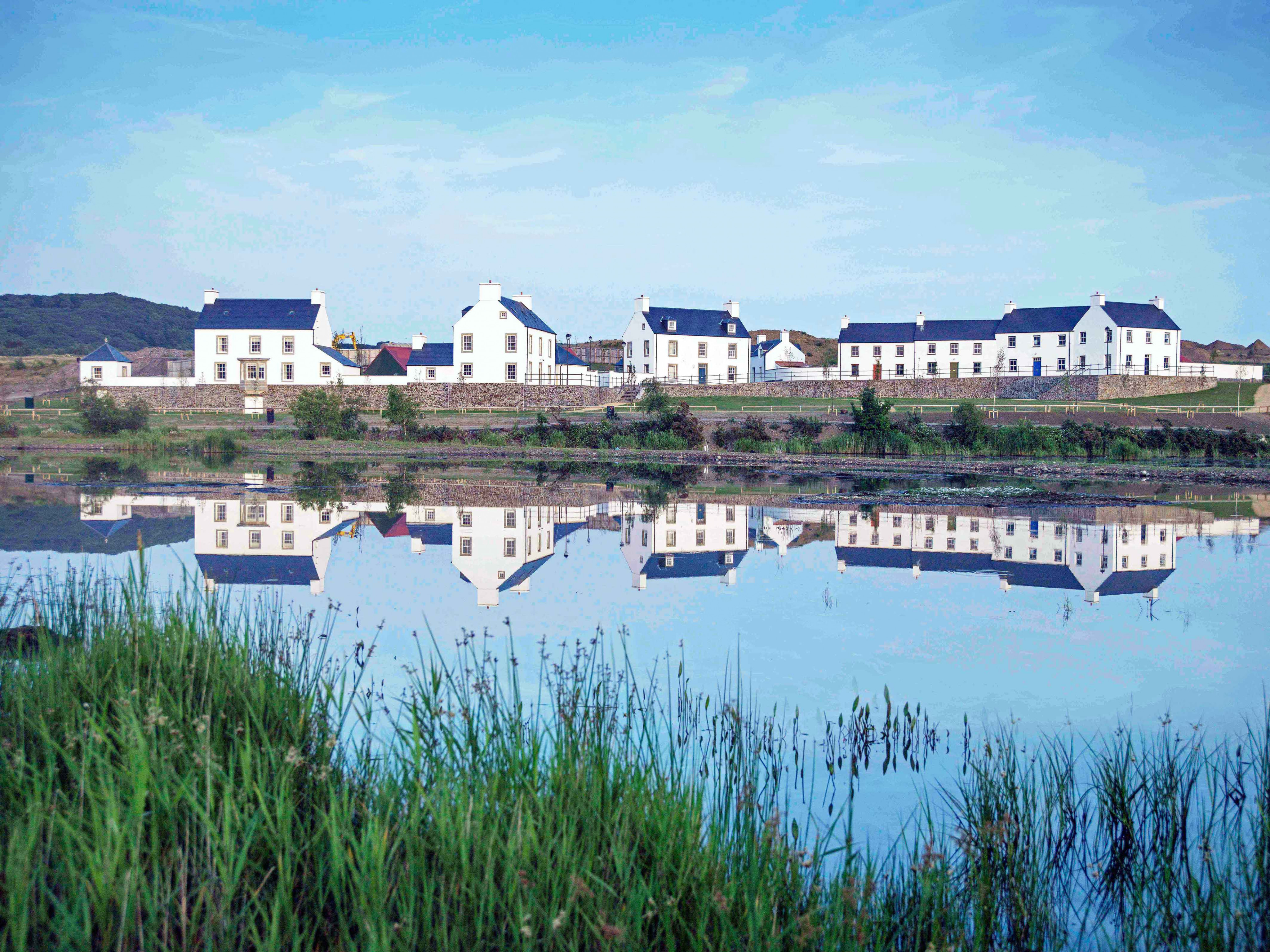 Image of houses at Coed Darcy